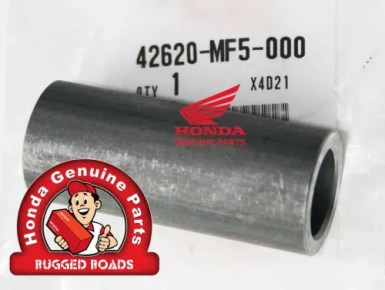 OEM Honda Front Wheel Axle Collar - RD04/07/07A (1990-03)