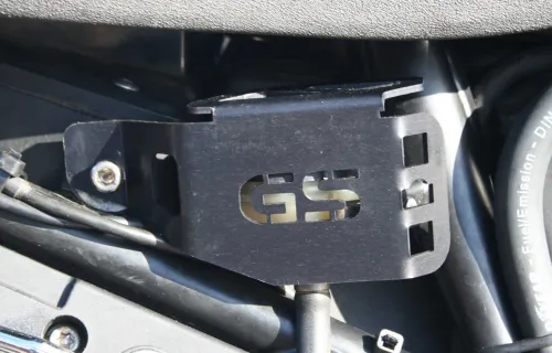BMW R1150GS & R1150GSA - Rear Brake Reservoir Guard - Black