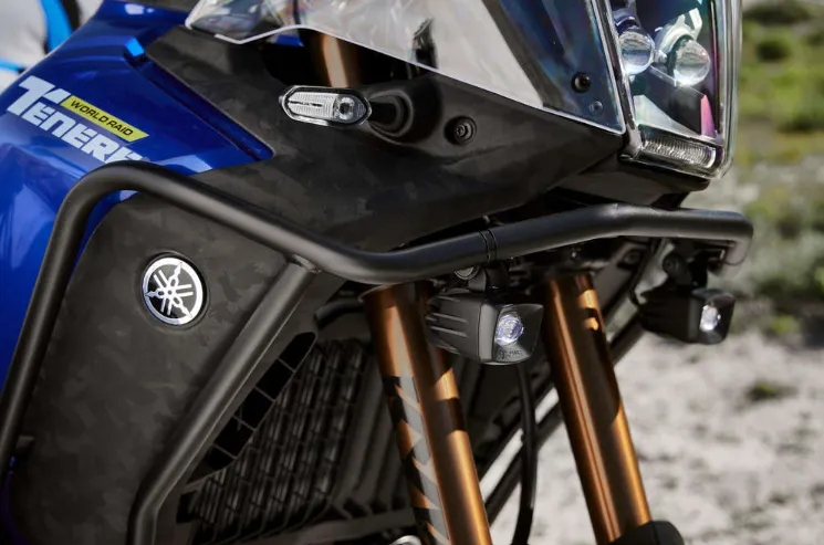 OEM Yamaha Upper Front Fog Light Stay Kit - T700 World Raid - Image 2