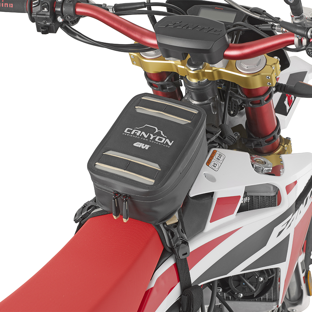 GIVI - CANYON WATERPROOF TANK BAG 3L